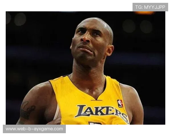 76人转移球形成多点进攻让对手疲于防守