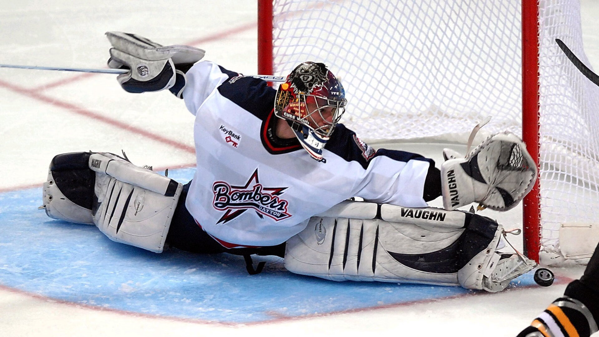 二次进攻设计多样造成持续压力,二次进攻犯规吗