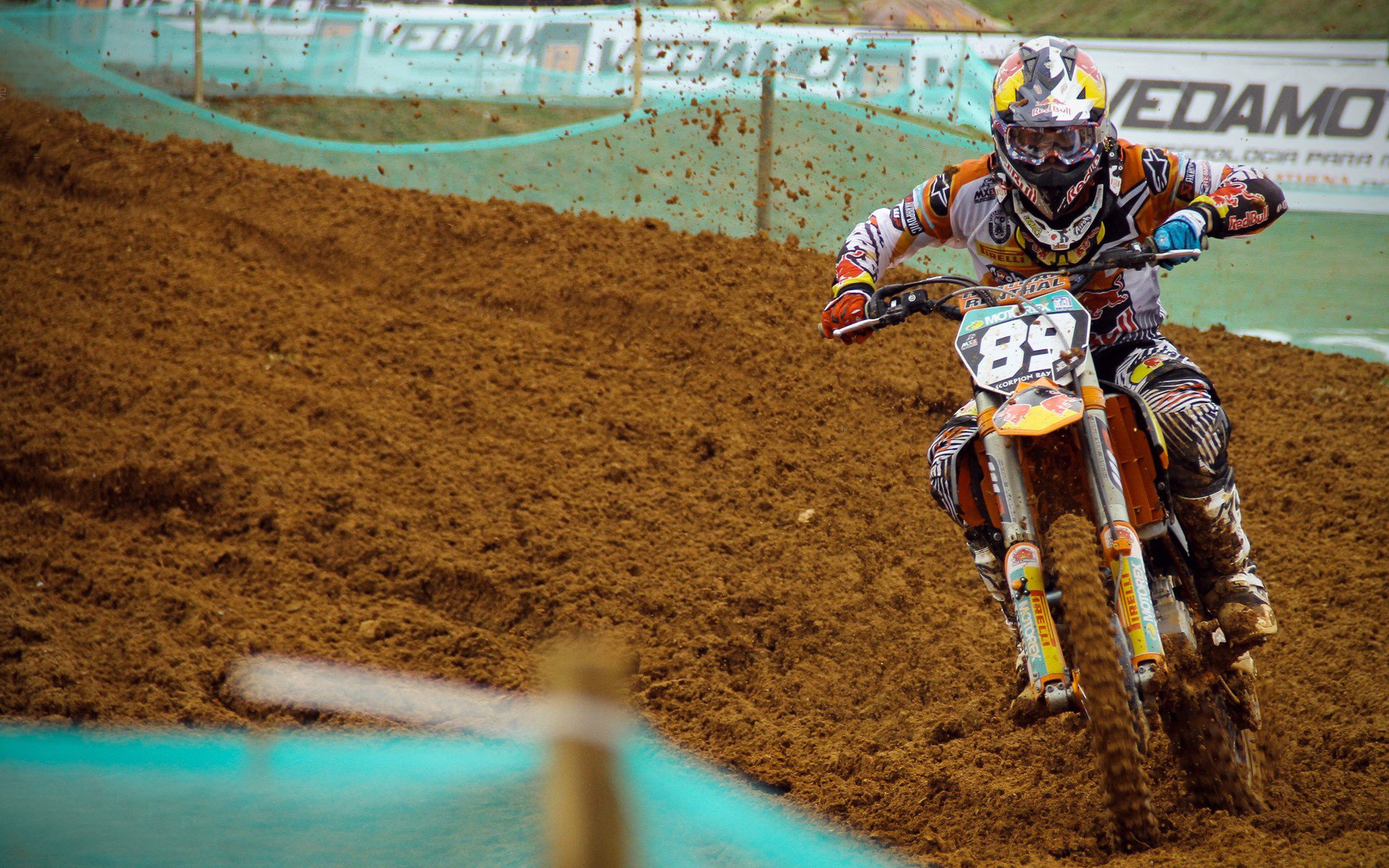 爱游戏在线登录入口-巴西队在南美预赛领先，晋级形势乐观